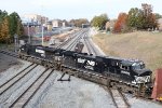 NS 9028 & 9960 lead train E25 across Boylan Junction